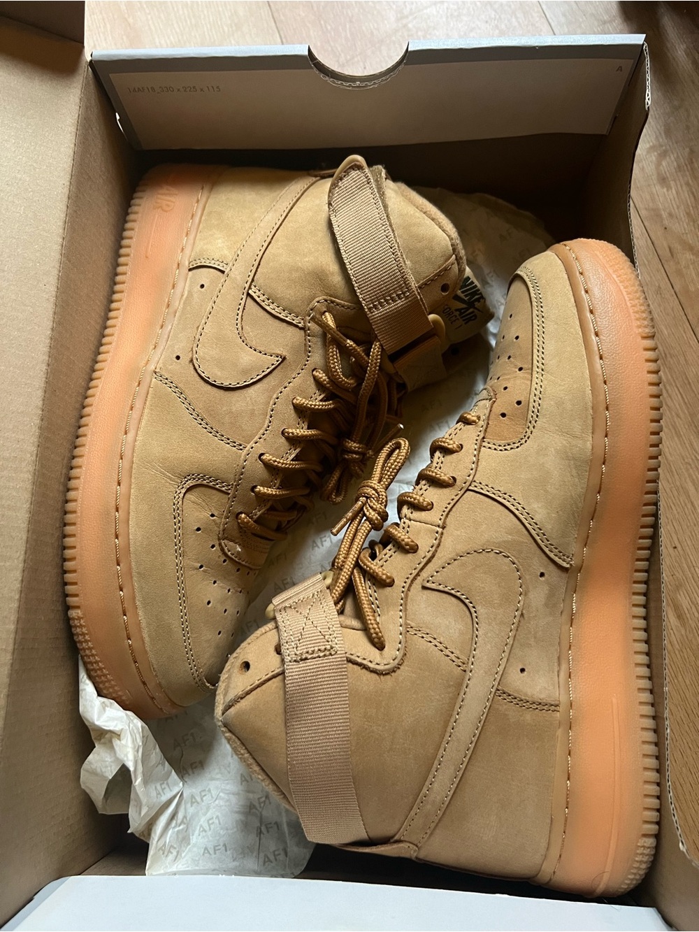 Nike Air Force 1 High LV8 Wheat / Gum size 6Y - 7.5/8 women’s